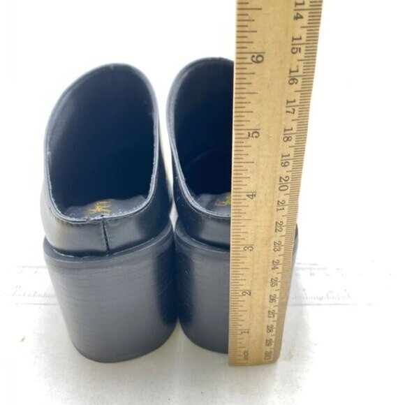 Black Mules by Unknown Brand - Picture 4 of 7